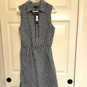 Brand new TOMMY HILFIGER casual dress, Size L, 100% cotton.